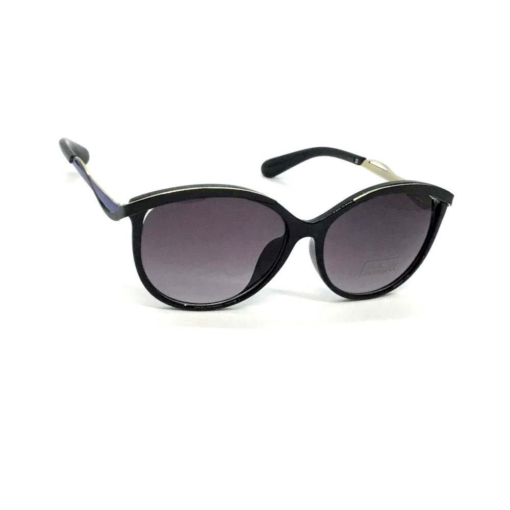 Женские солнцезащитные очки 1025 в черной оправе